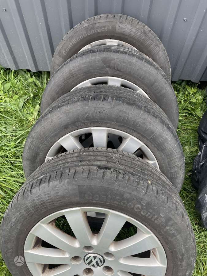 Volkswagen, light alloy, R16