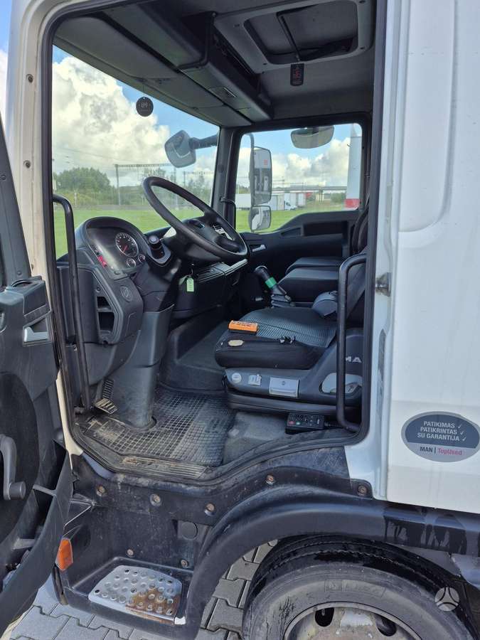 MAN TGL 8.180, box trucks / box vans