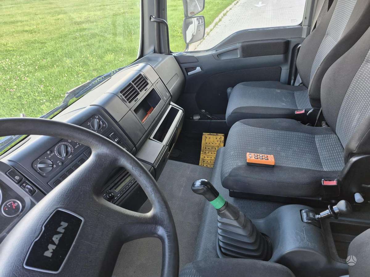 MAN TGL 8.180, box trucks / box vans