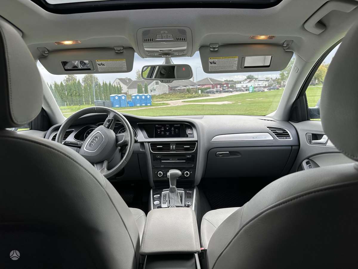 Audi A4, 2.0 l., sedanas