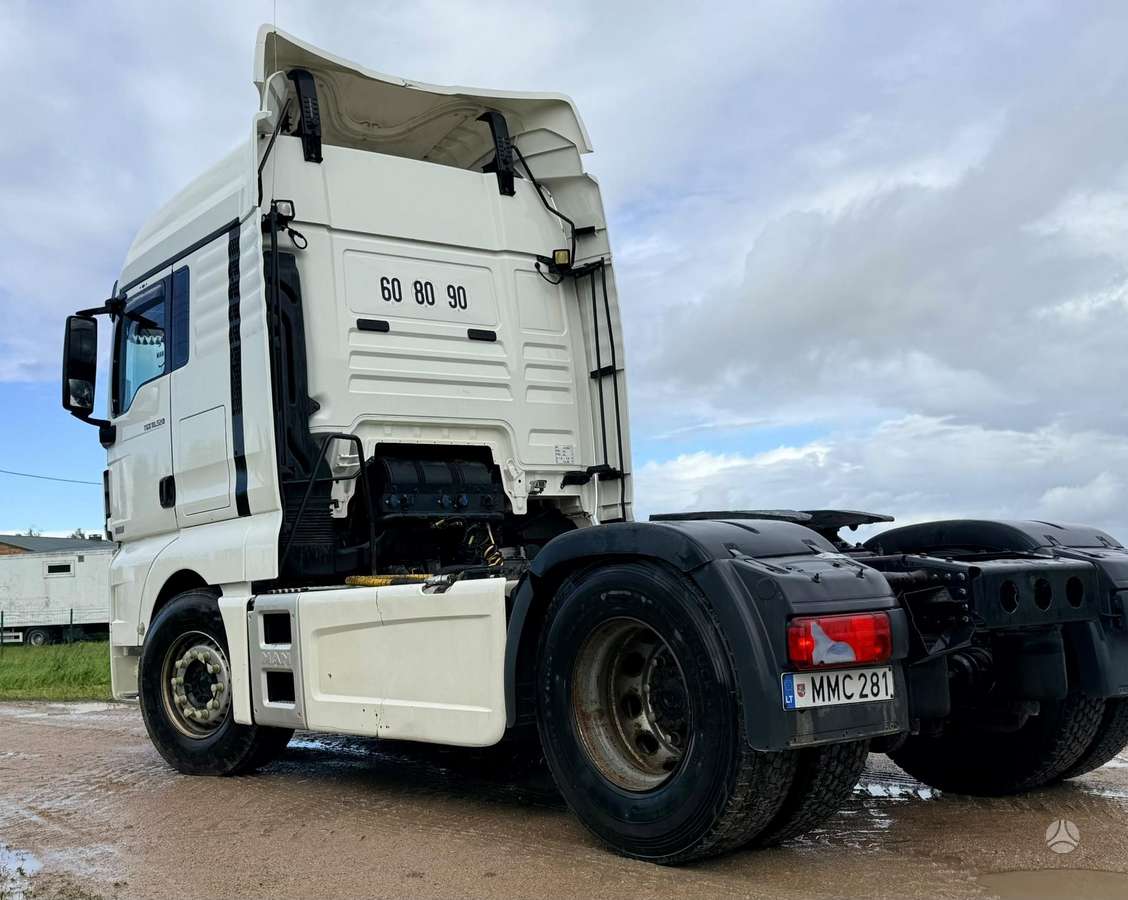 MAN TGX520 + Hidraulika, double sleeper