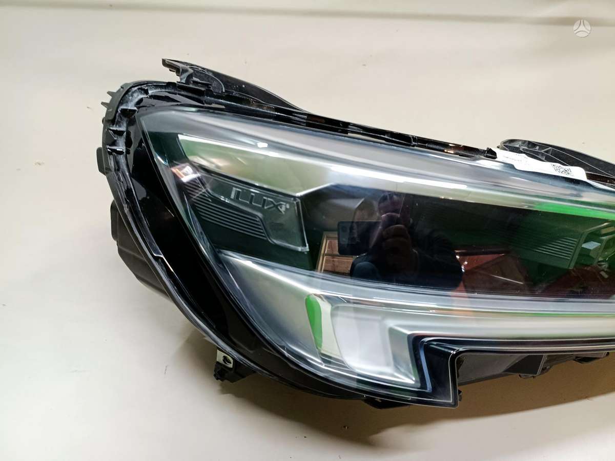 Opel Insignia bumpers, lights