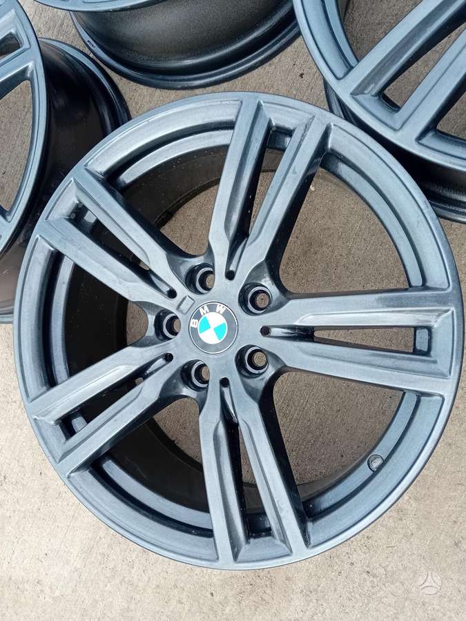 BMW, vieglmetāla, R18