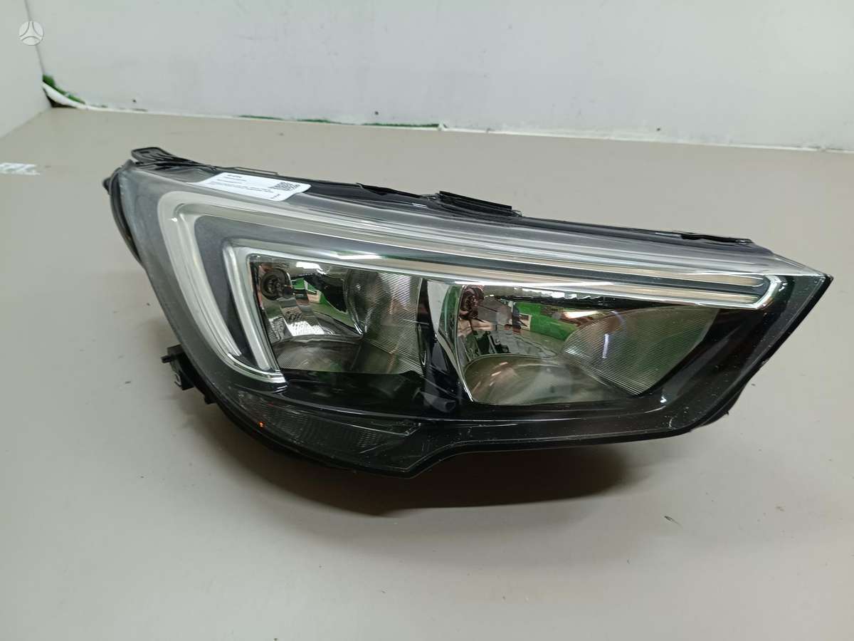 Opel Crossland X