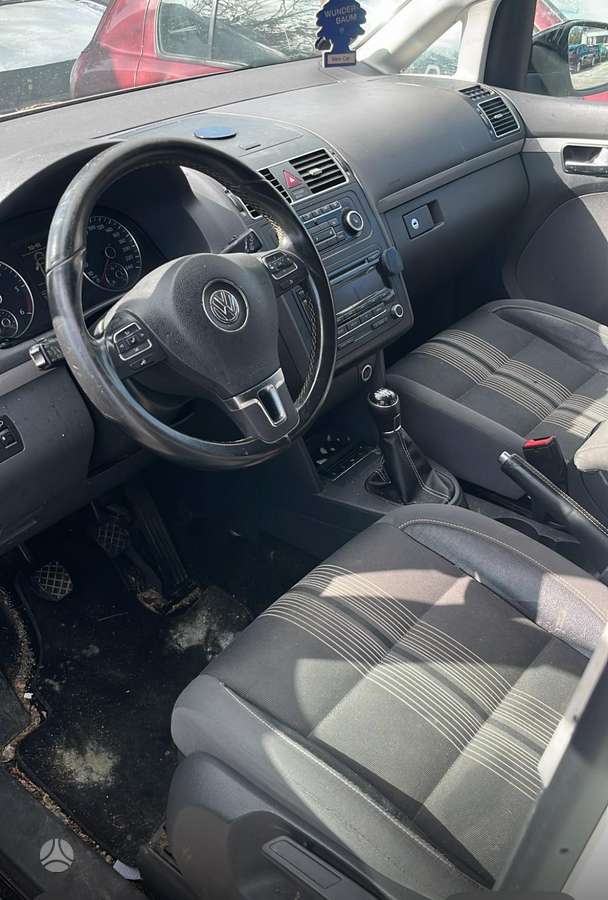 Volkswagen Touran Xsenon navi