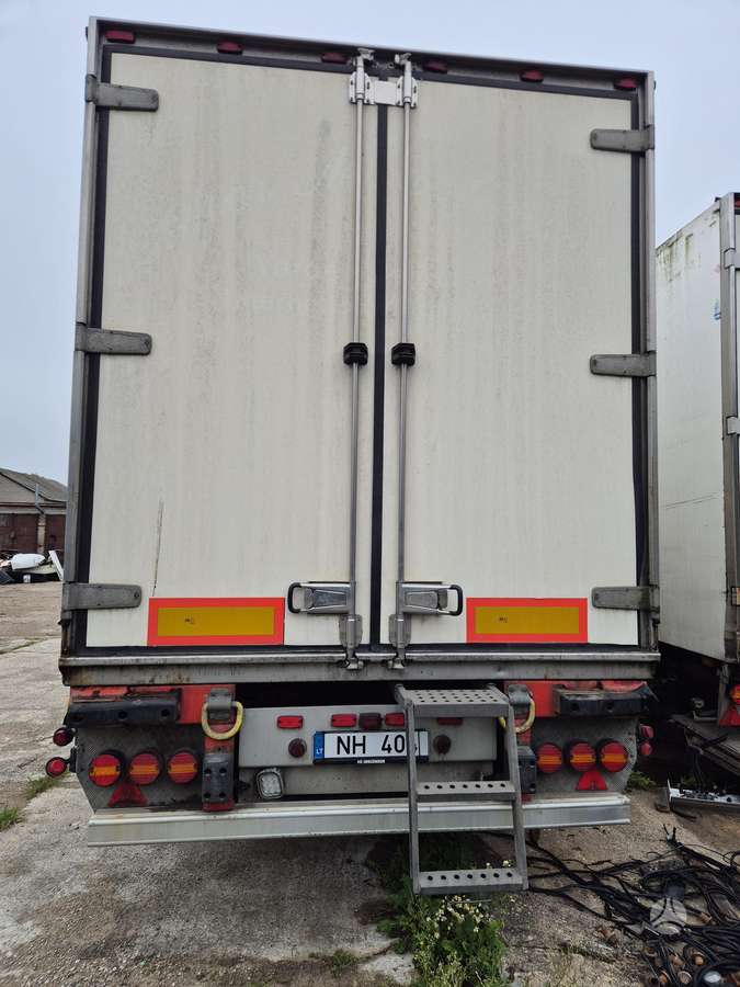 Lamberet S4V, refrigerated