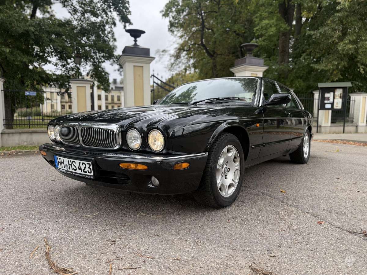 Jaguar XJ, 4.0 l., Седан