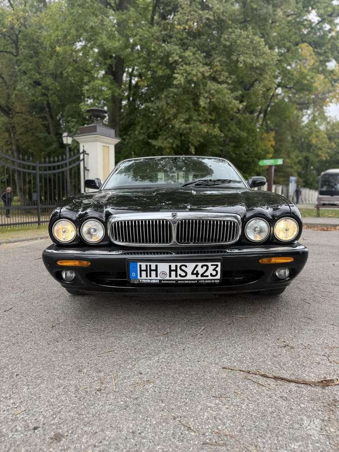 Jaguar XJ, 4.0 l., Седан