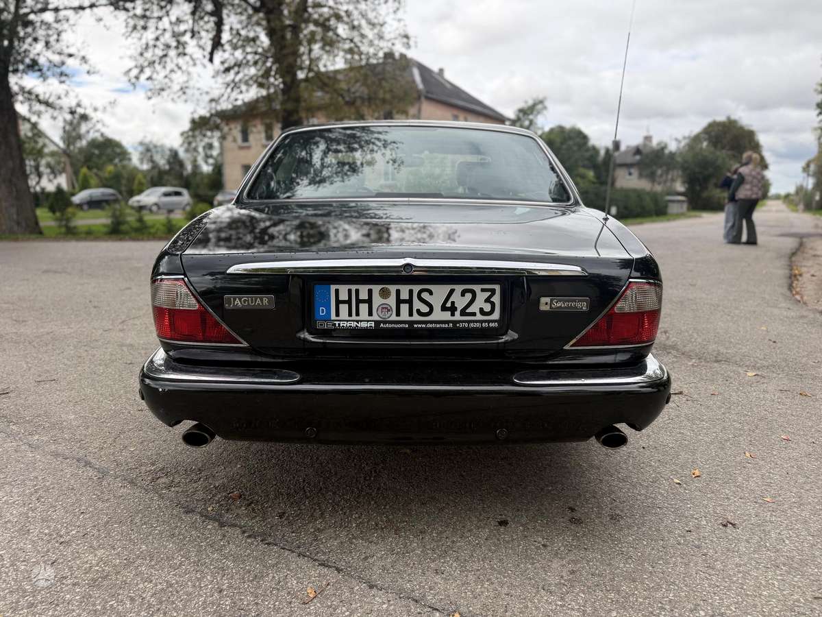 Jaguar XJ, 4.0 l., Седан