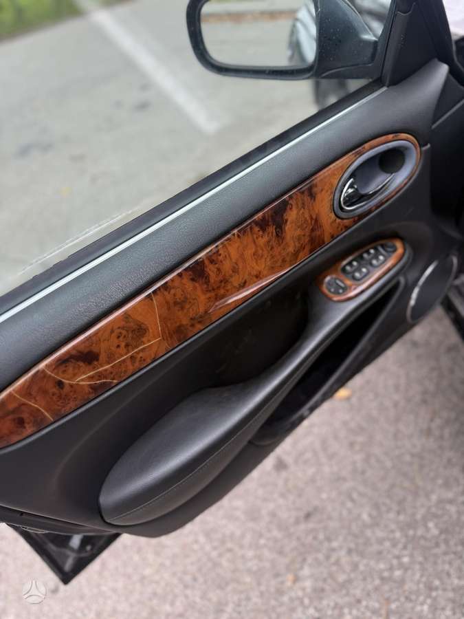 Jaguar XJ, 4.0 l., Седан