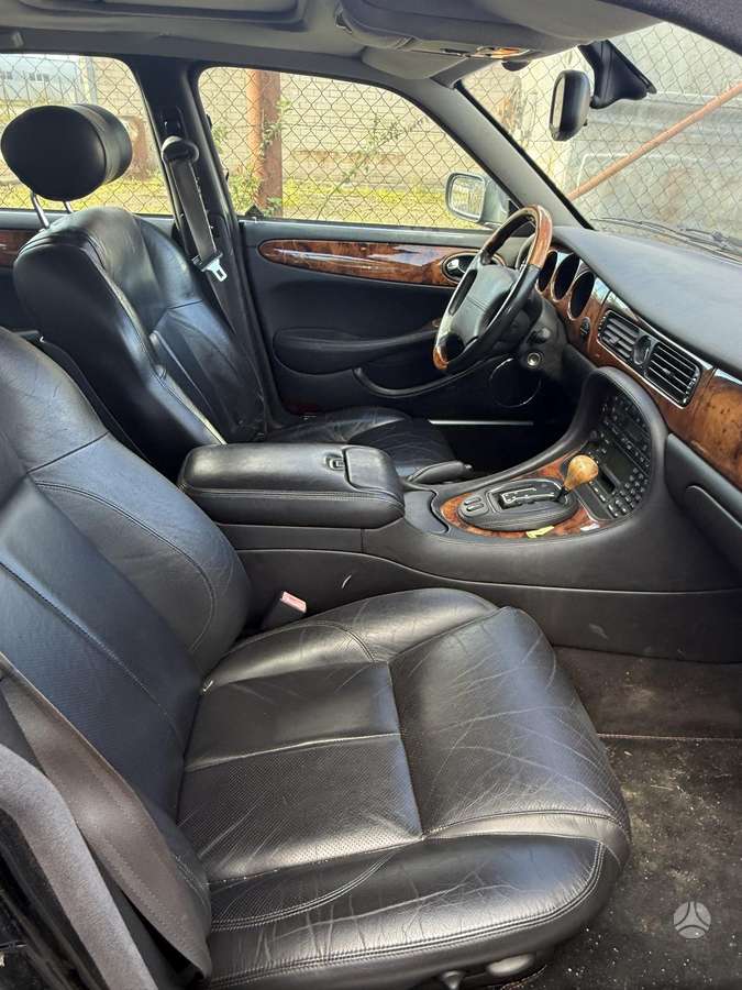 Jaguar XJ, 4.0 l., Седан