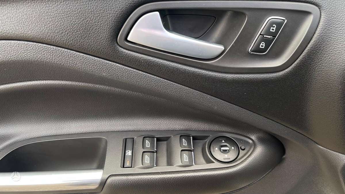 Ford Kuga, 2.0 l., Внедорожник / Кроссовер