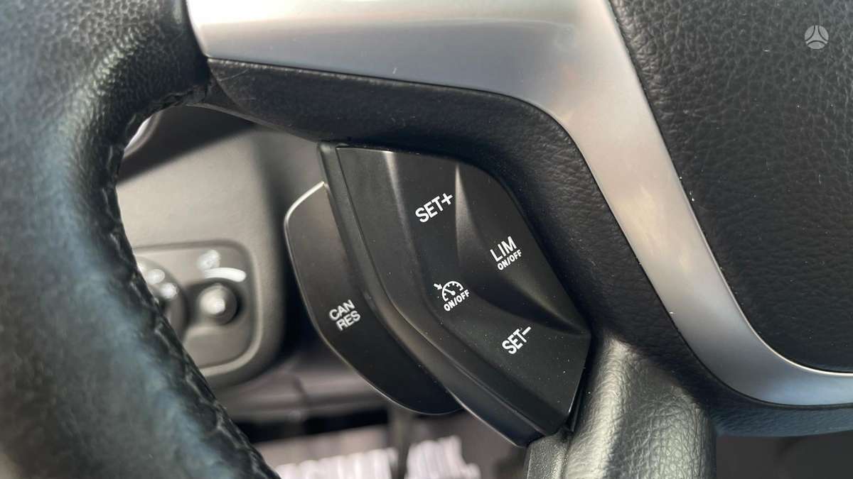 Ford Kuga, 2.0 l., off-road / crossover