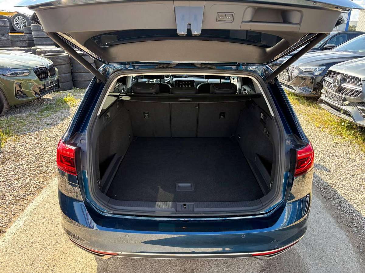 Volkswagen Passat, 2.0 l., Универсал