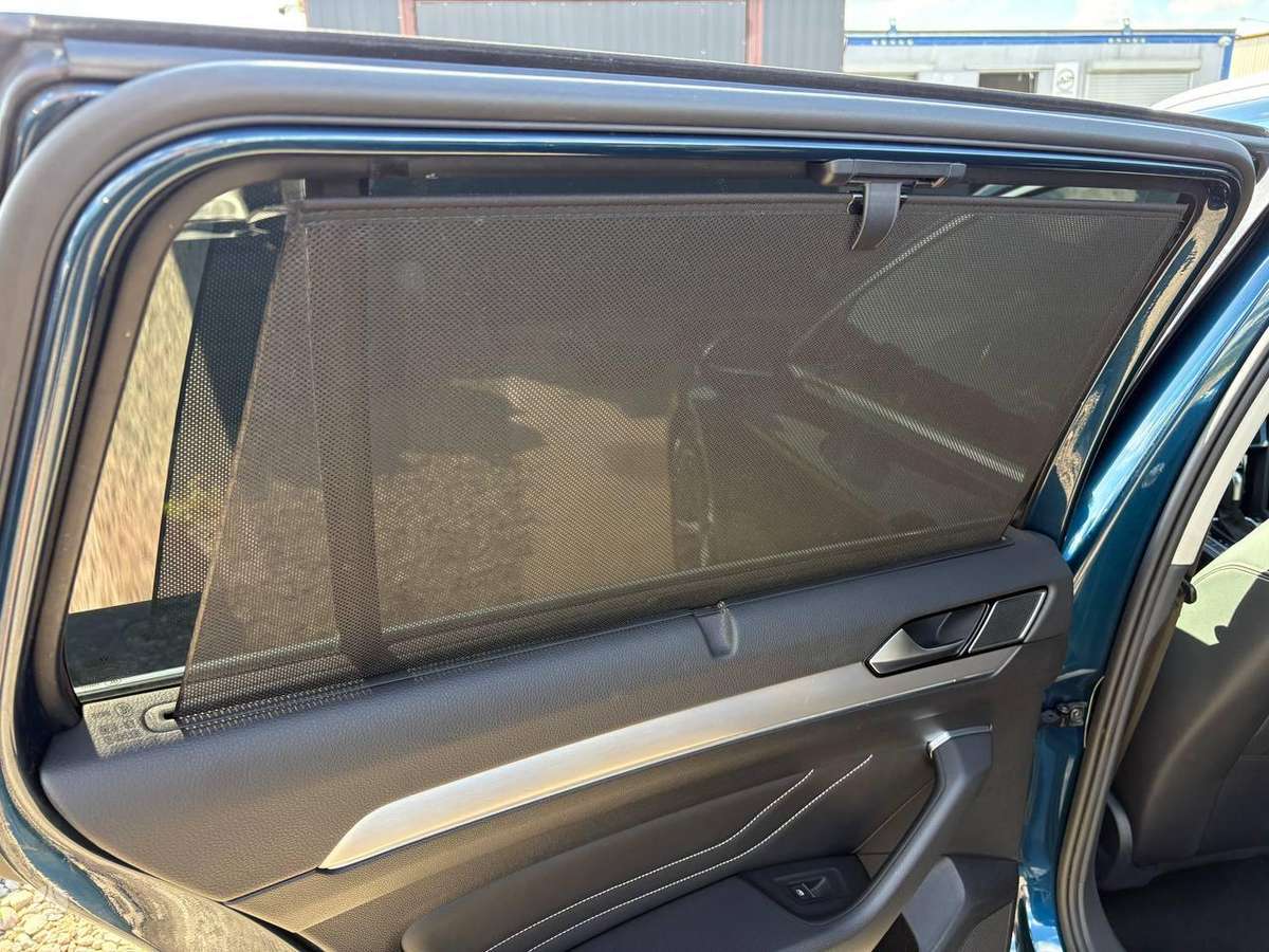 Volkswagen Passat, 2.0 l., Универсал