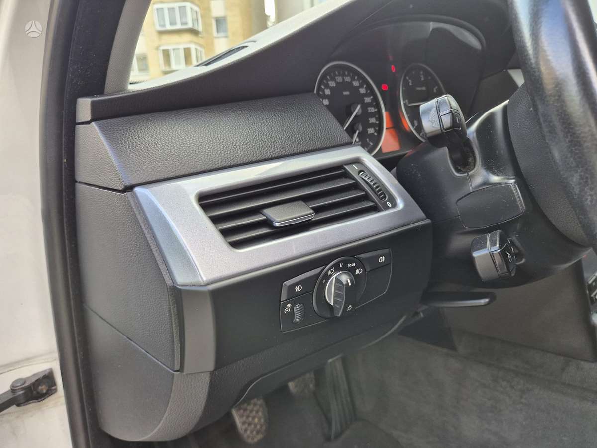 BMW 520, 2.0 l., Универсал