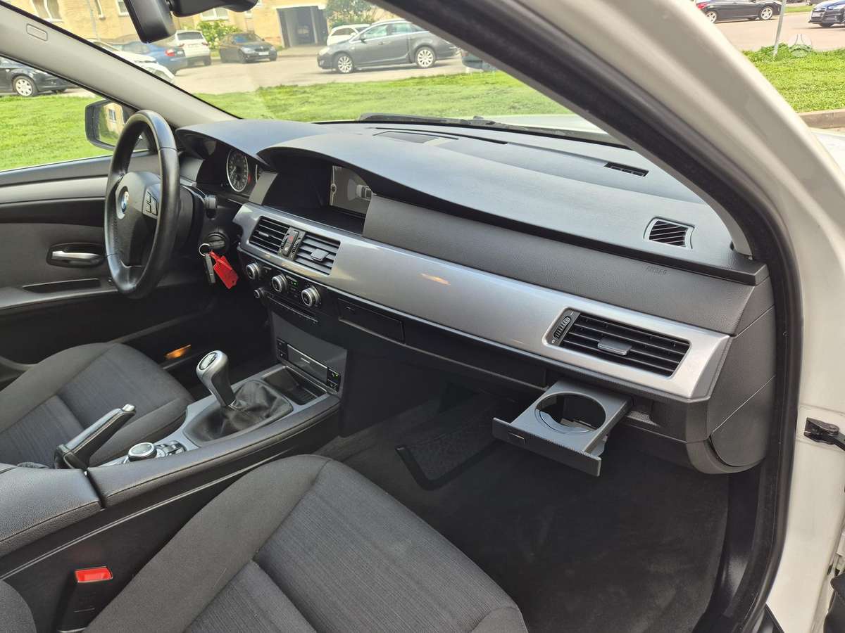 BMW 520, 2.0 l., Универсал