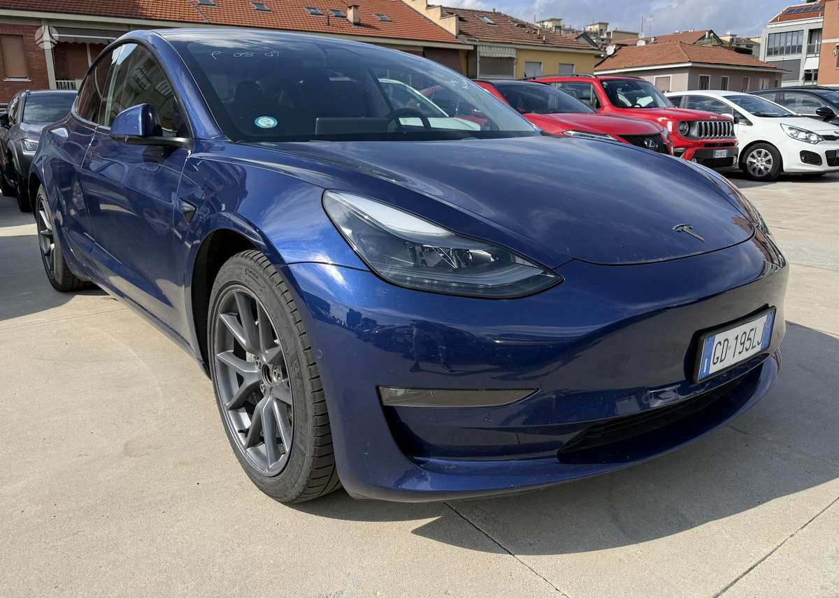 Tesla Model 3, 81 kWh, sedanas