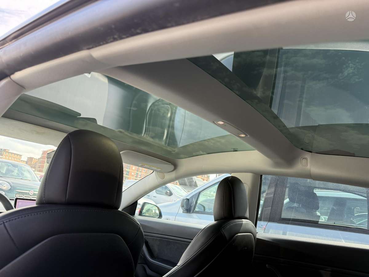 Tesla Model 3, 81 кВт·ч, Седан