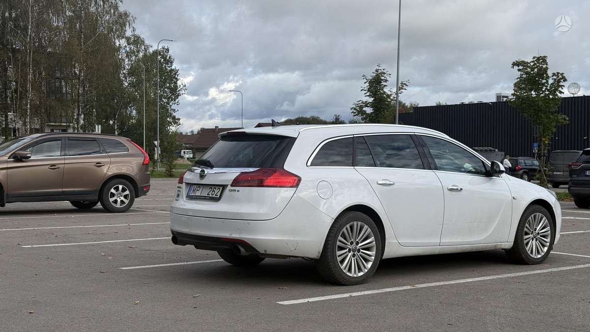 Opel Insignia, 2.0 l., wagon