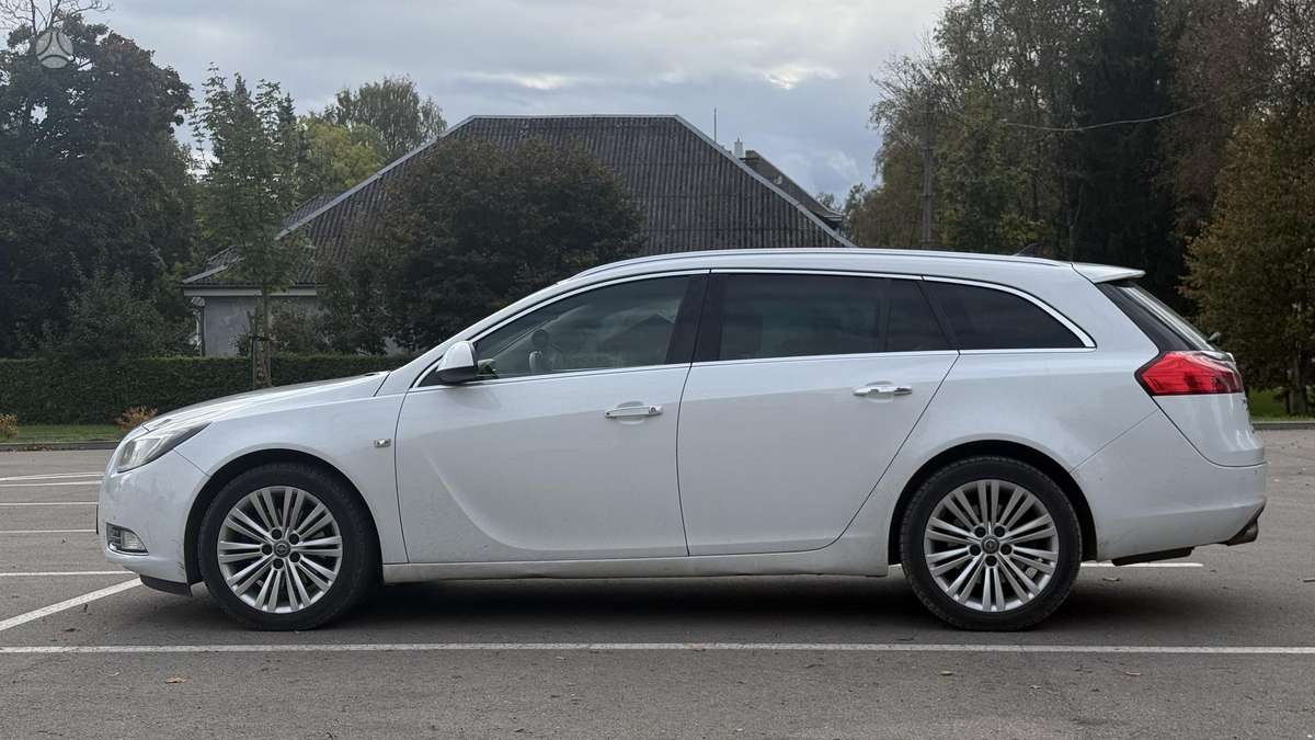 Opel Insignia, 2.0 l., wagon
