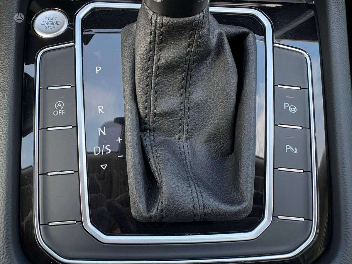 Volkswagen Passat, 2.0 l., Универсал