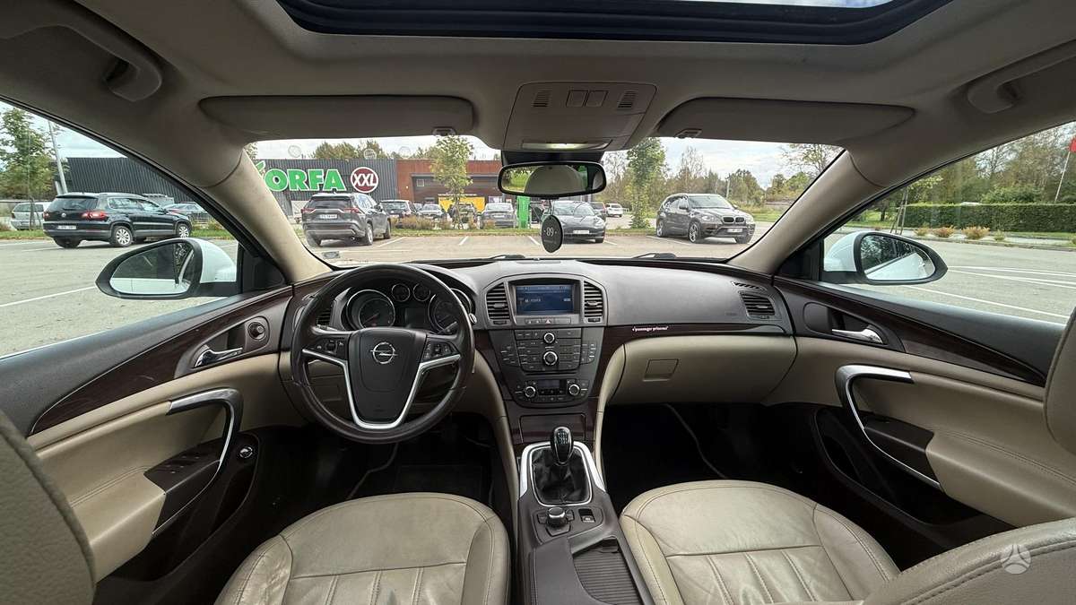 Opel Insignia, 2.0 l., wagon