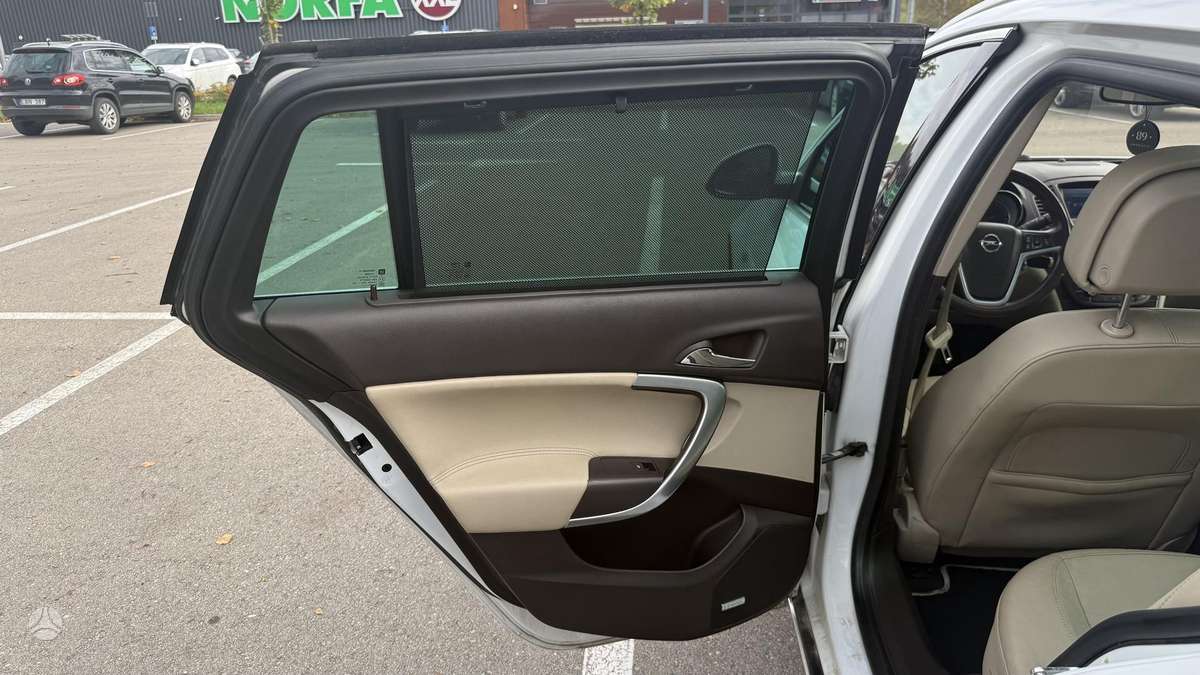 Opel Insignia, 2.0 l., wagon