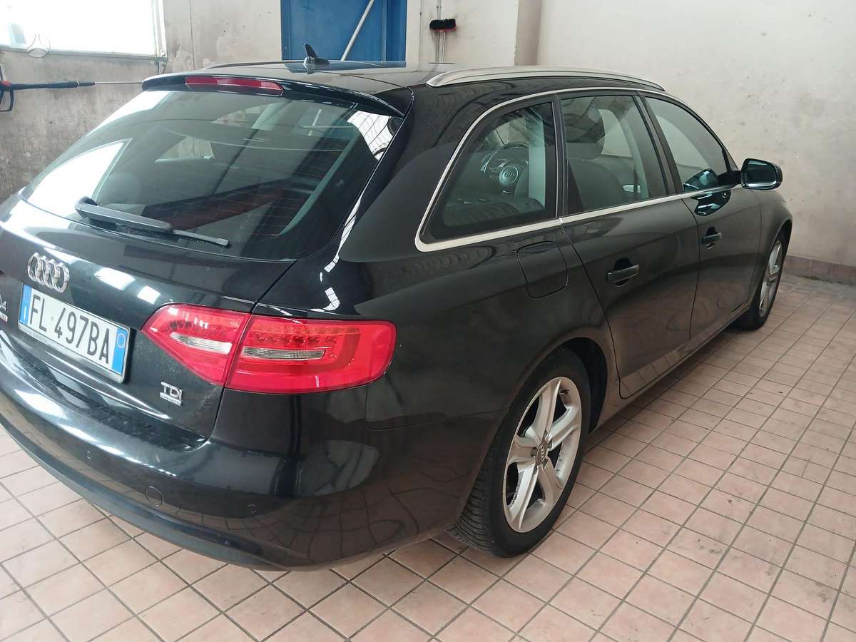 Audi A4, 2.0 l., Универсал