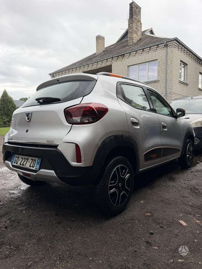Dacia Spring, 27 kWh, hatchback