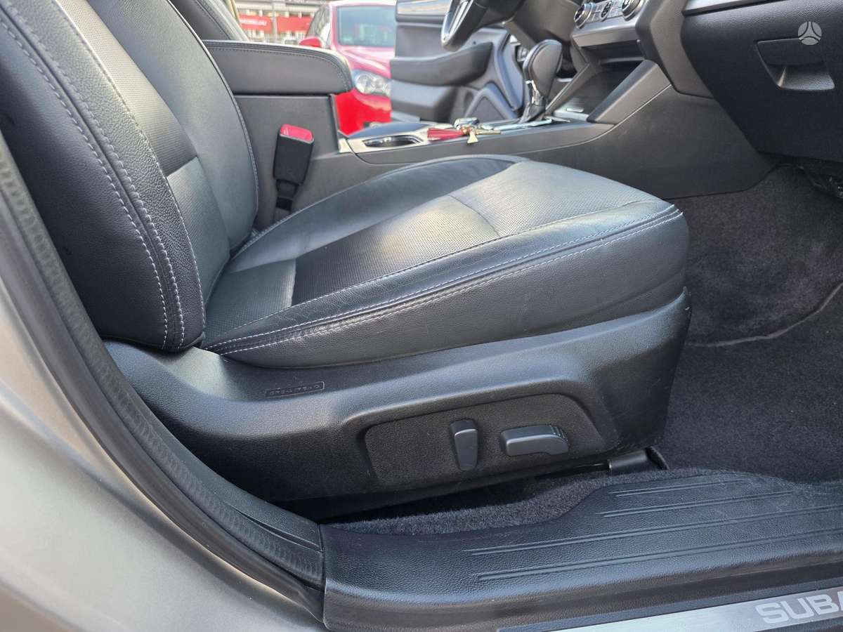 Subaru Outback, 2.0 l., universalas