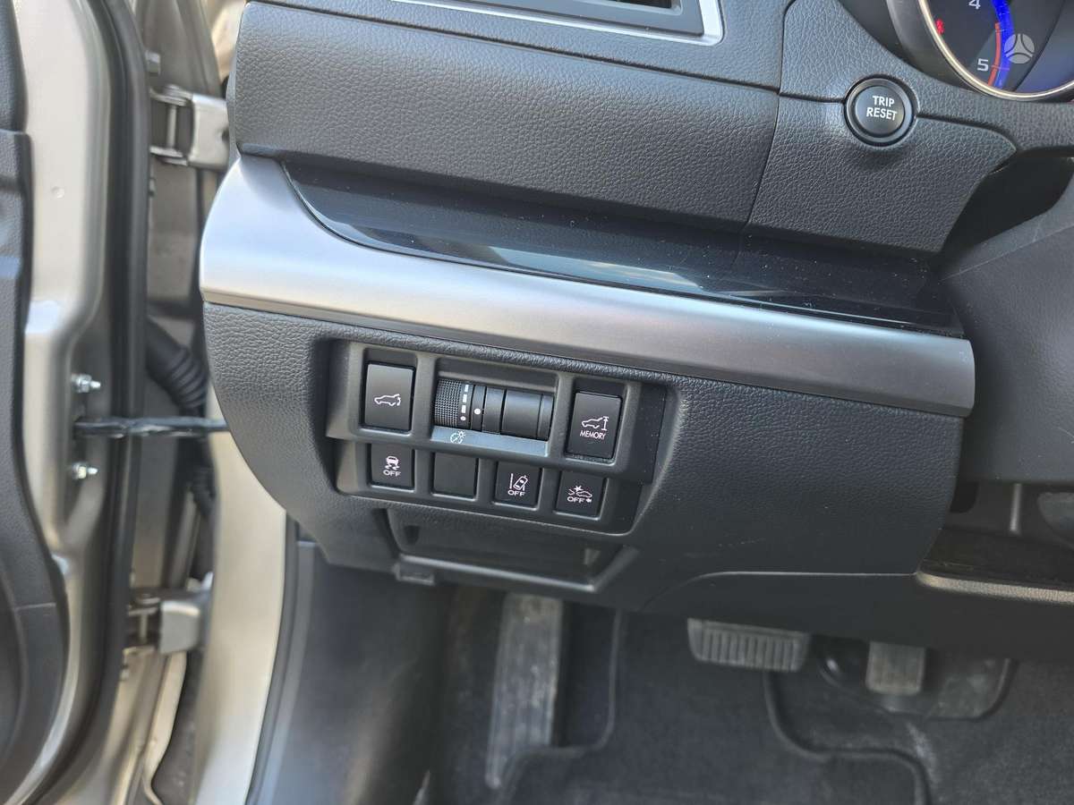 Subaru Outback, 2.0 l., universalas