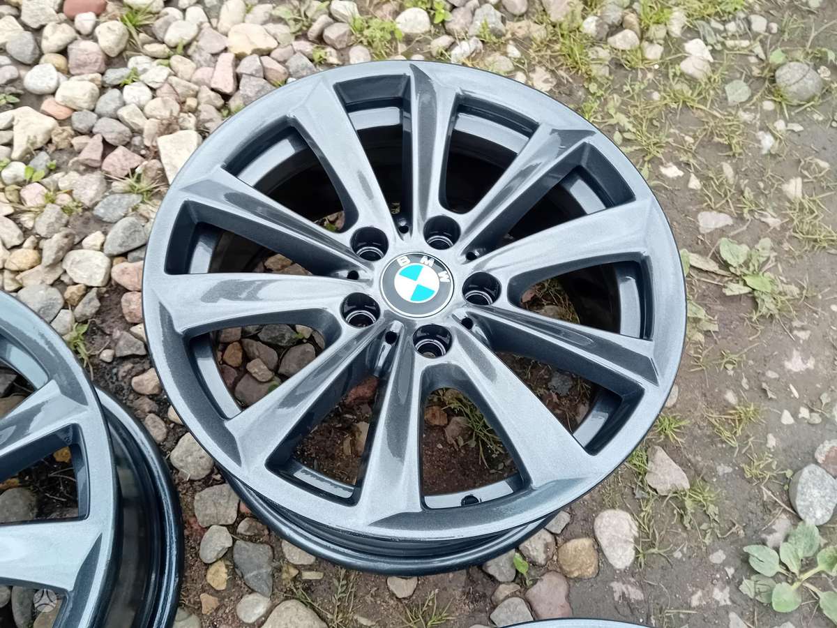 BMW, lengvojo lydinio, R17