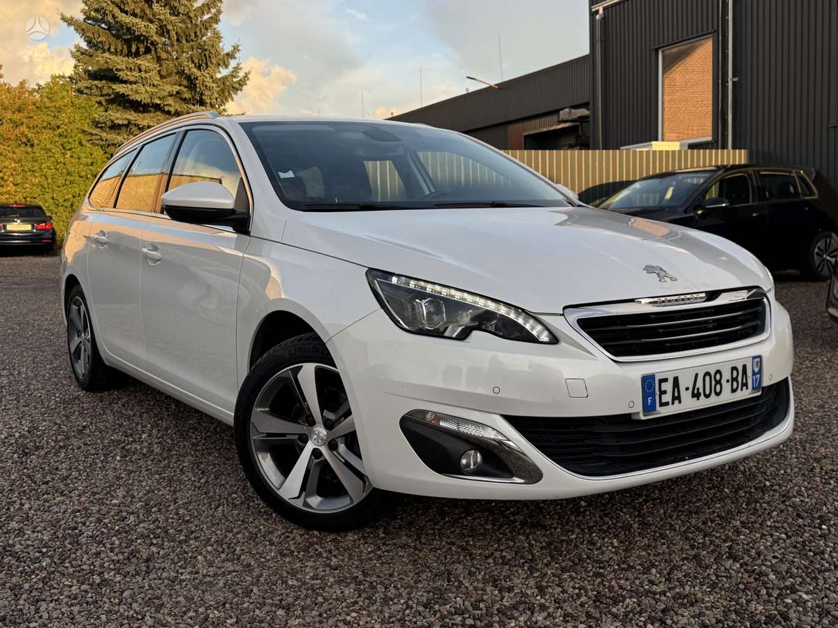 Peugeot 308, 1.2 l., Универсал