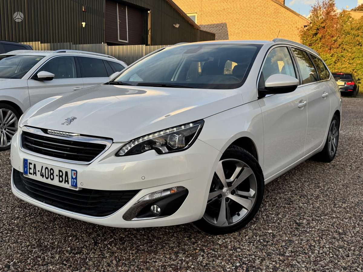 Peugeot 308, 1.2 l., Универсал
