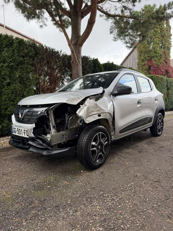 Dacia Spring, 27 kWh, hatchback