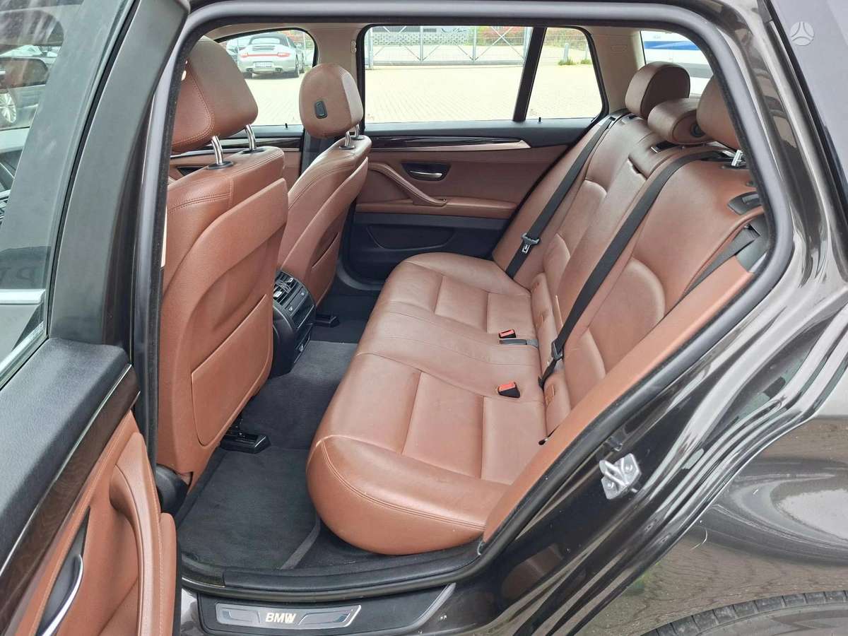 BMW 520, 2.0 l., wagon