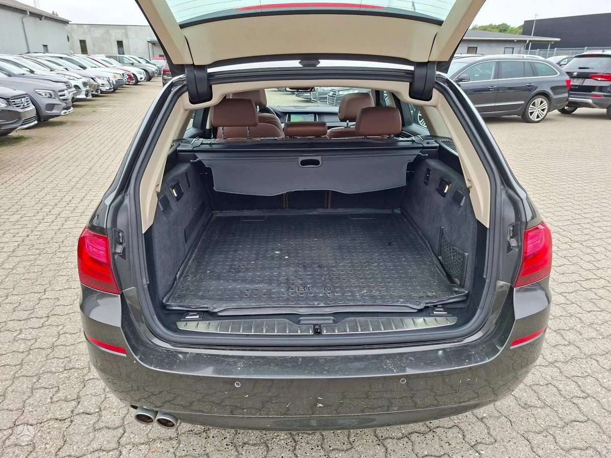 BMW 520, 2.0 l., wagon