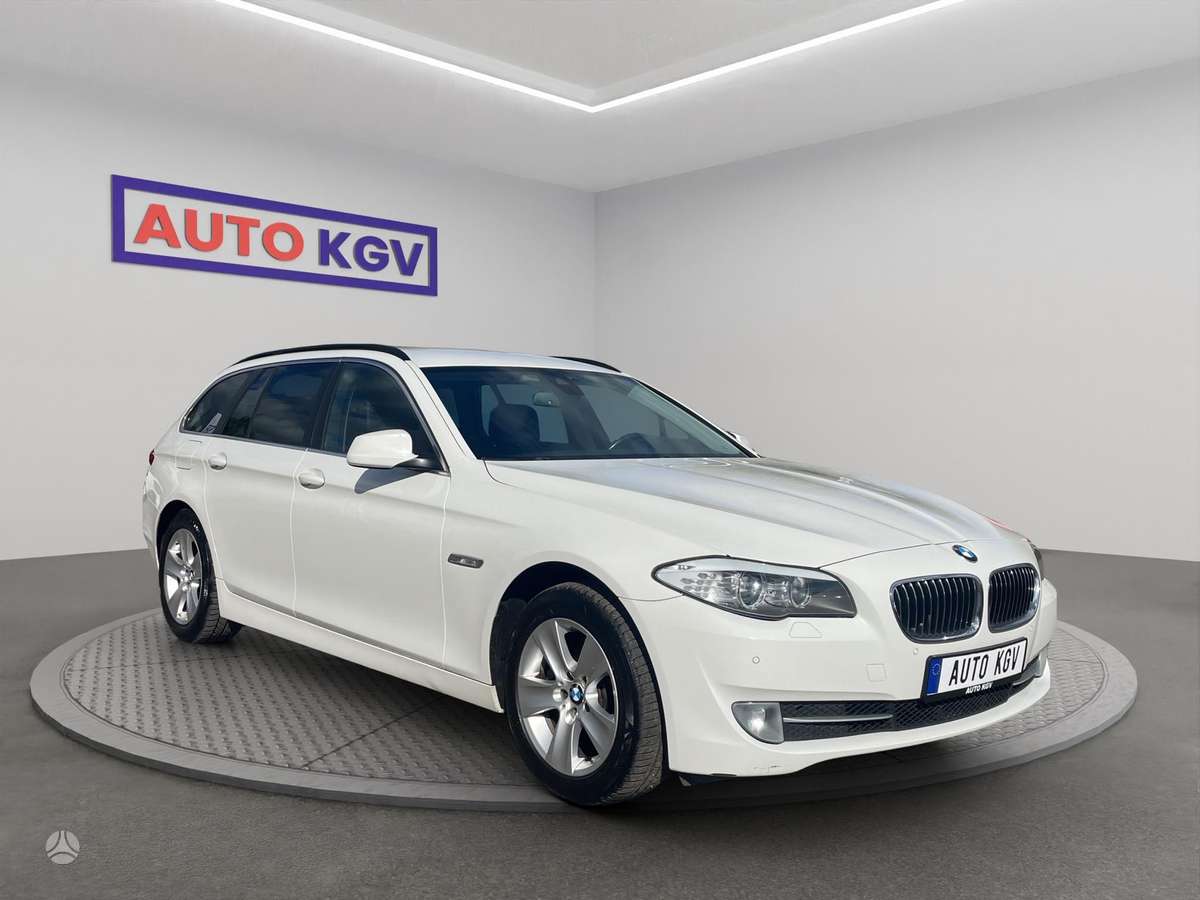 BMW 520, 2.0 l., wagon