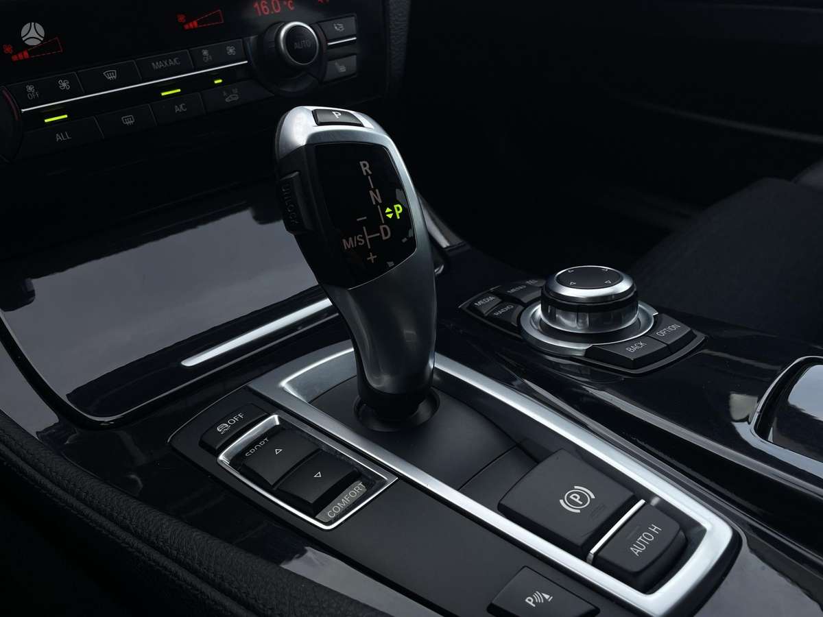 BMW 520, 2.0 l., wagon