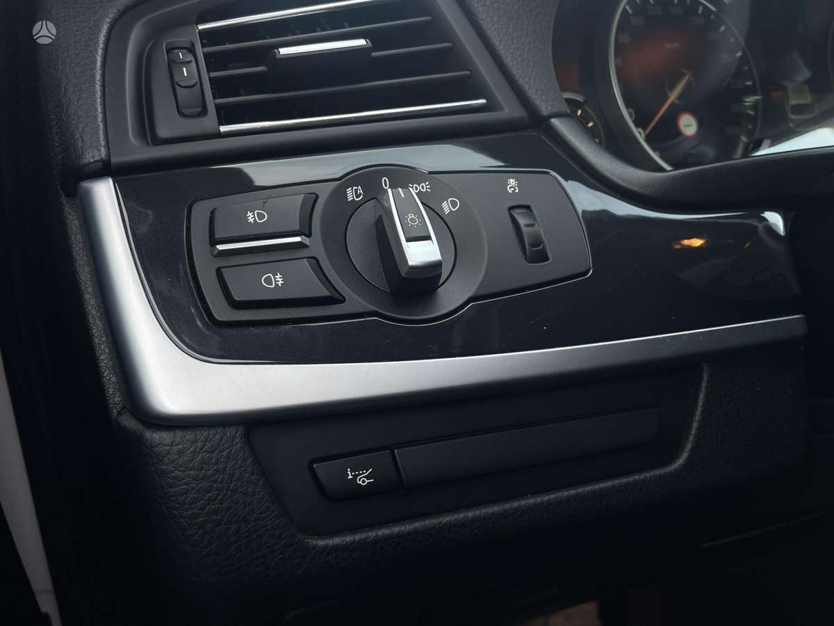 BMW 520, 2.0 l., wagon