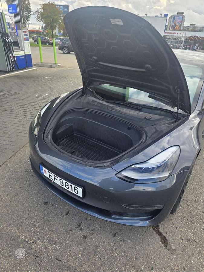 Tesla Model 3, 82 кВт·ч, Хэтчбек