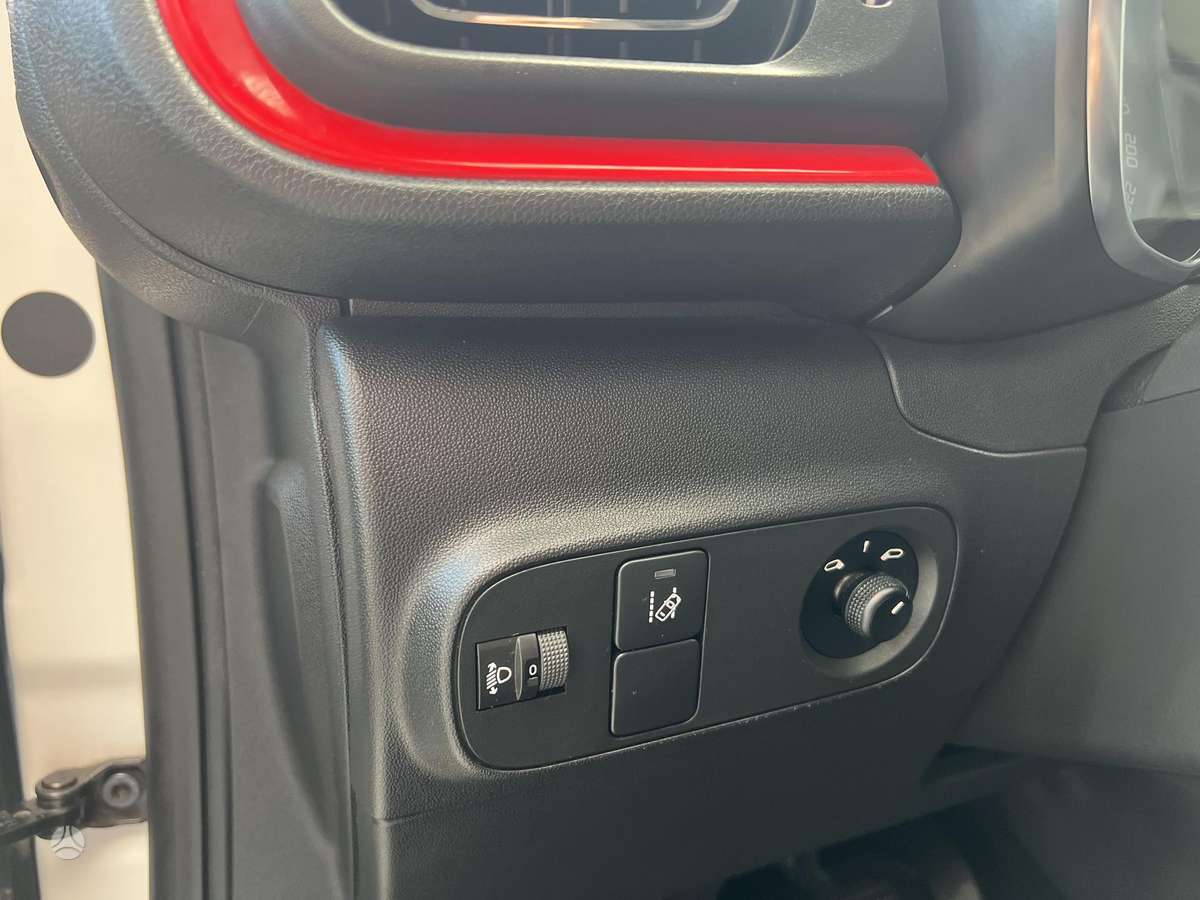 Citroen C3, 1.2 l., hatchback