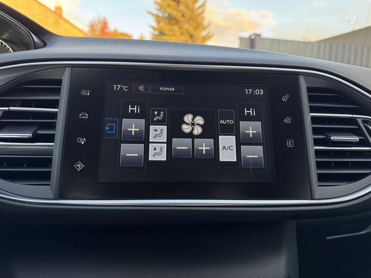 Peugeot 308, 1.2 l., Универсал