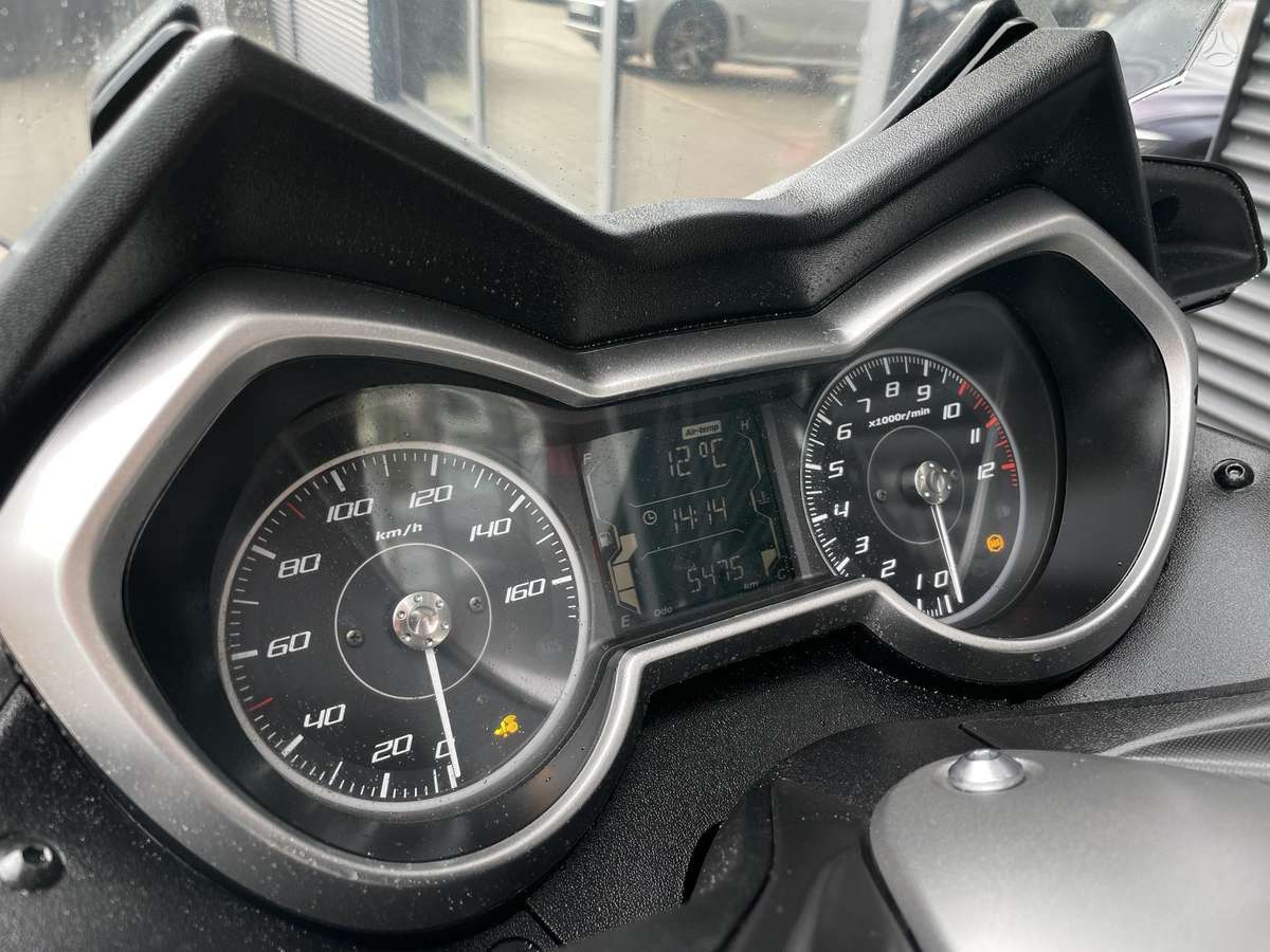 Yamaha XMAX 125 125cc, scooters / mopeds