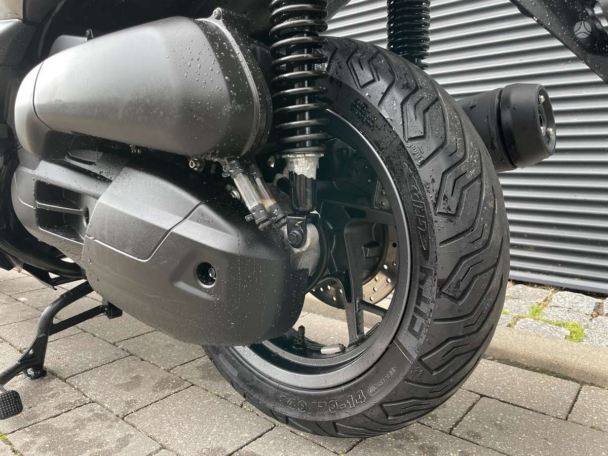 Yamaha XMAX 125 125cc, мотороллеры / мопеды