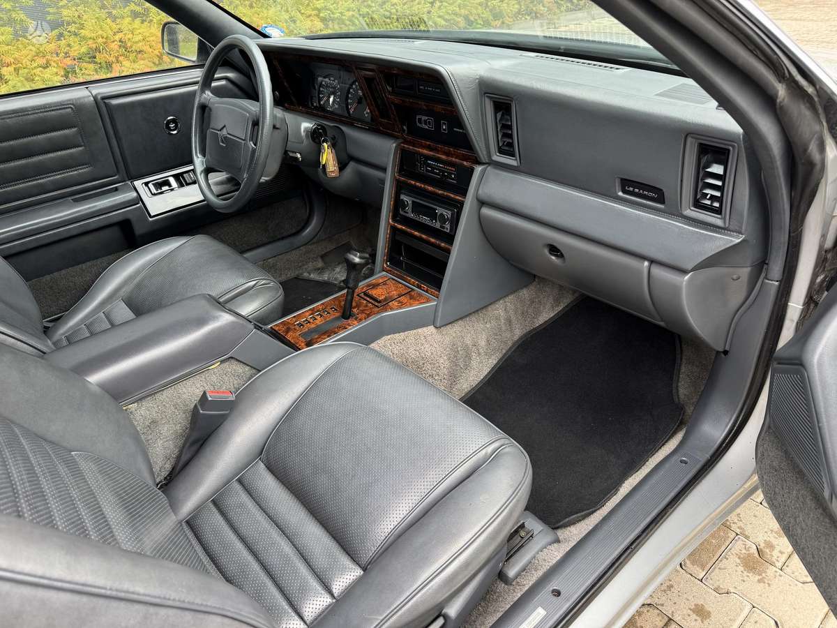 Chrysler LeBaron, 2.5 l., Кабриолет