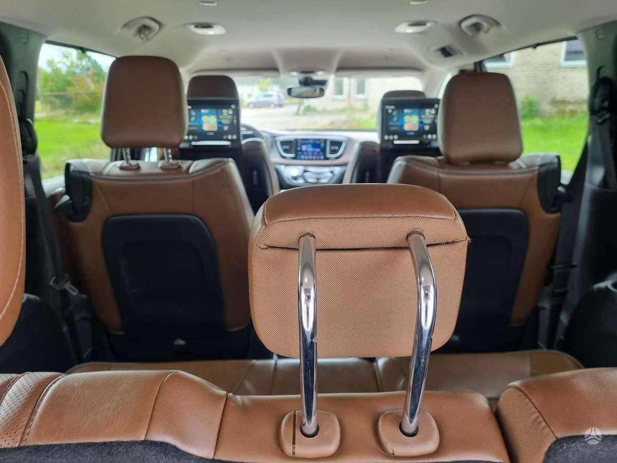 Chrysler Pacifica, 3.6 l., Минивэн