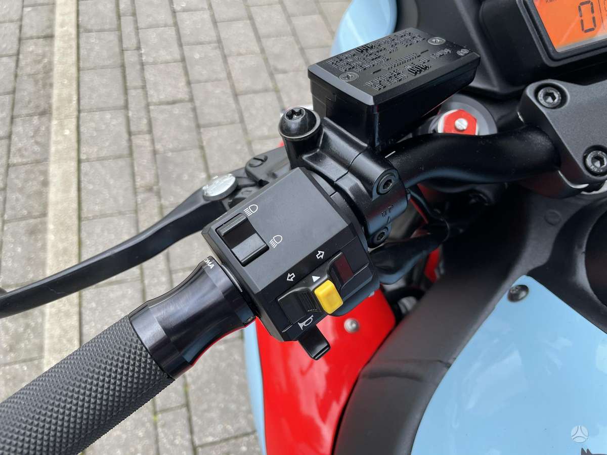 Buell 1125 1125cc, спортбайки / superbikes