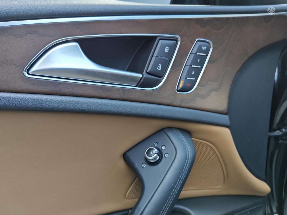 Audi A6, 3.0 l., wagon